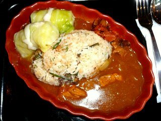 ロールキャベツと山菜ごはんのシーズンカレー（ベジココット）