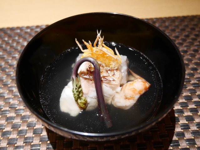 鯛の潮汁仕立て（花 Hana）