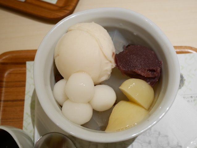 桃あんみつ（ナナズグリーンティー）