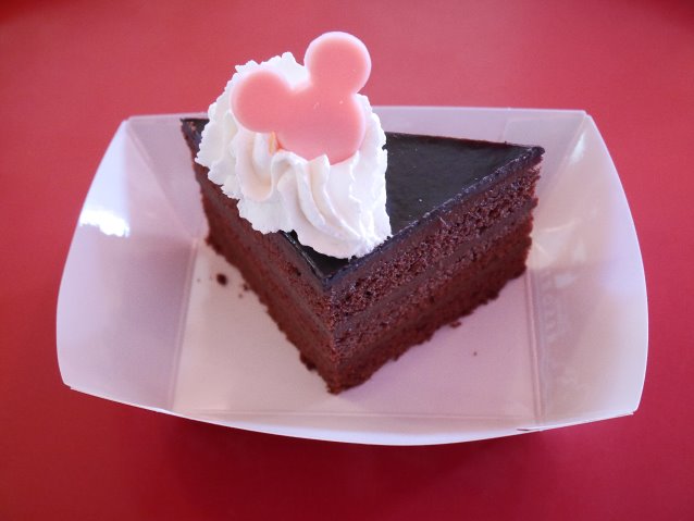 チョコレートケーキ（プラザ・レストラン）