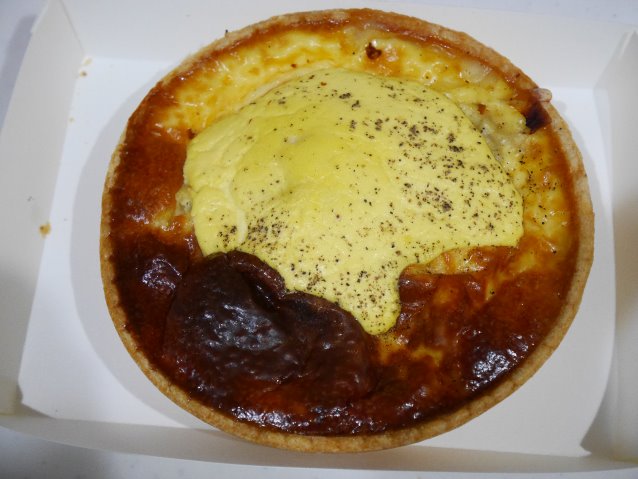 エッグベネディクトのキッシュ（Café CHEZ MADU）