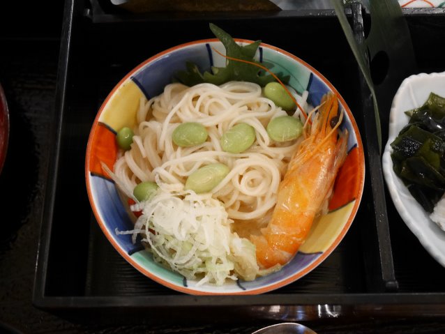 胡麻出汁の素麺、有頭海老添え（れすとらん北齋）