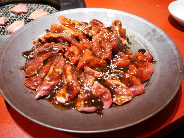 肉盛り合わせ（焼肉トラジ）