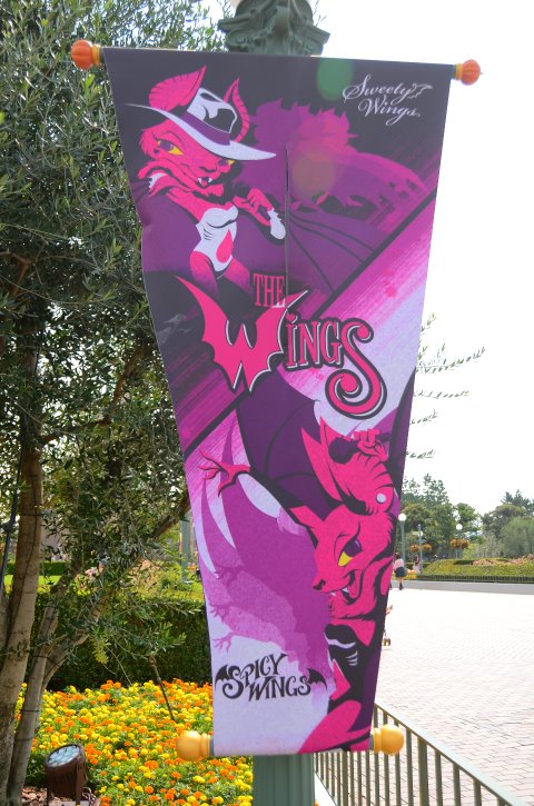The Wings 旗（ディズニー・ハロウィーン 2017）