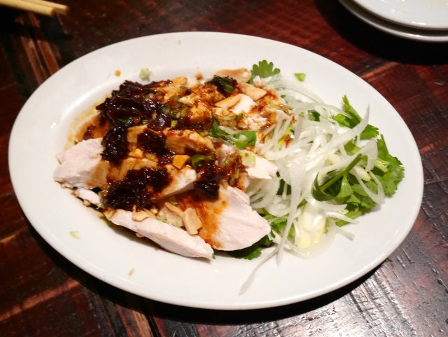青龍門よだれ鶏　麻辣ソース（青龍門）