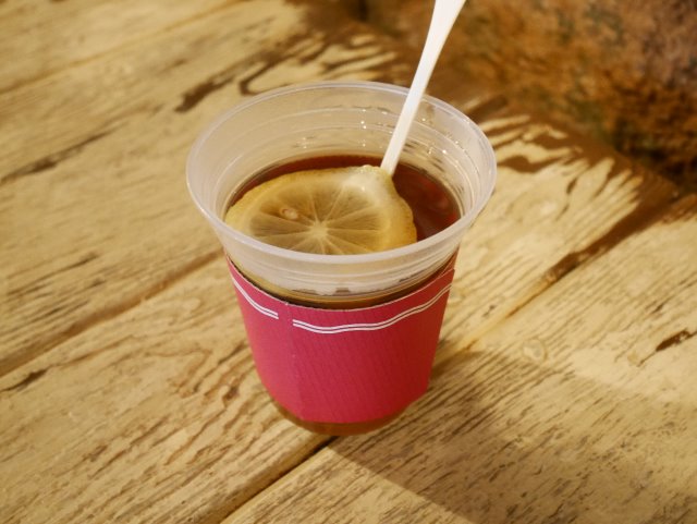 アプリコット＆紅茶のホットカクテル（ユカタン・ベースキャンプ・グリル）