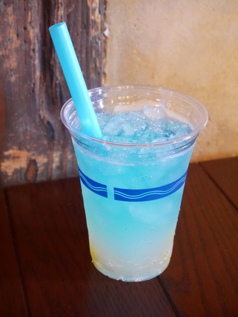 スパークリングワインカクテル（グレープフルーツ＆レモンゼリー）（ザンビーニ･ブラザーズ･リストランテ）