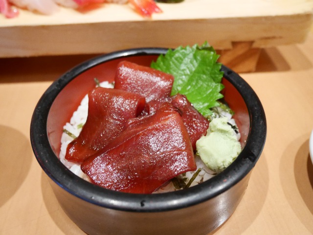 ミニちらし づけまぐろ（築地玉寿司）