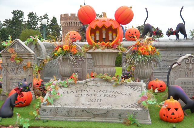 カボチャ装飾墓地（ディズニー・ハロウィーン 2019）