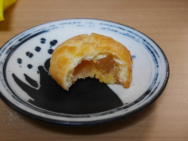 静岡産紅ほっぺ 断面（春華堂）