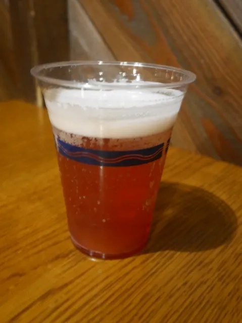 ビアカクテル(サングリアシロップ)(バーナクル・ビルズ)