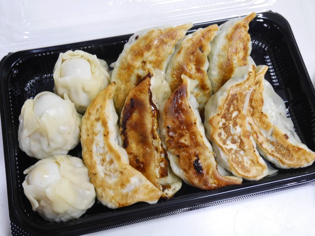 うずらの卵やら海老の餃子（好餃子）