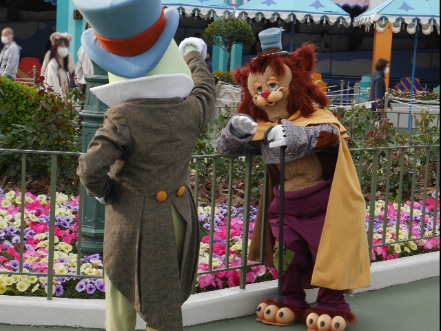 ジミニーとギデオン（ファンタジーランド）