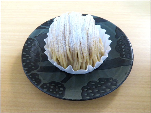ぎゅうひ＆メレンゲ モンブラン（比沙家）