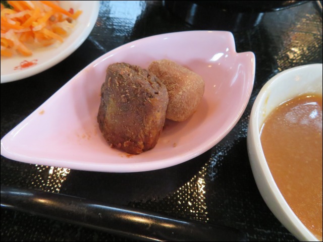 里芋と秋刀魚の土佐まぶし（レストラン櫻）