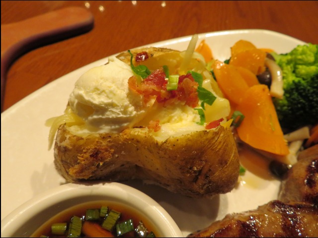 ニューヨーク・カット・ステーキ ポテト（OUTBACK STEAKHOUSE）
