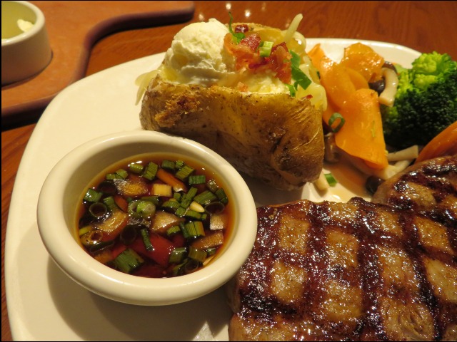 ニューヨーク・カット・ステーキ ソースとポテト（OUTBACK STEAKHOUSE）