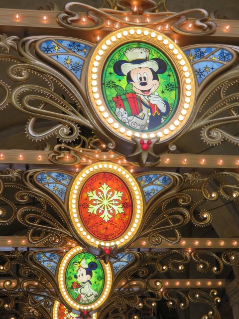 ミラコスタ通り装飾（ディズニー・クリスマス 2021）