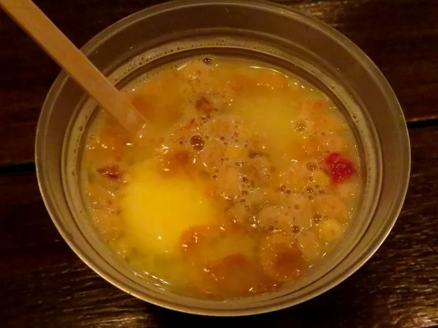ホットカクテル（エッグノッグ風） 上面（ハドソンリバー・ハーベスト）