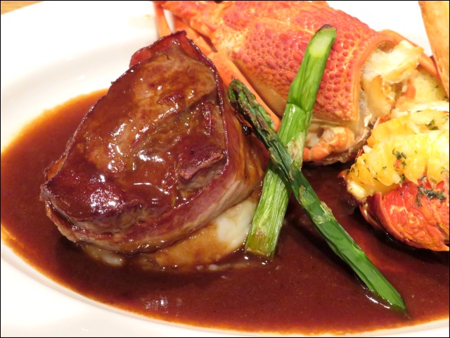 フィレ肉のトゥルヌド ～トリュフ風味～（RED LOBSTER）