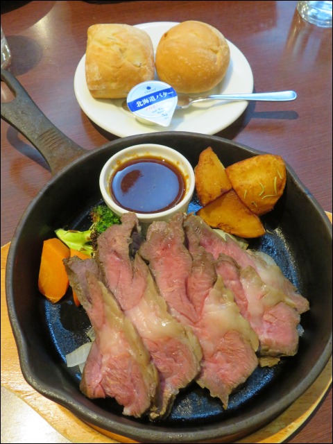 ステーキランチ（ロティズ・ハウス）