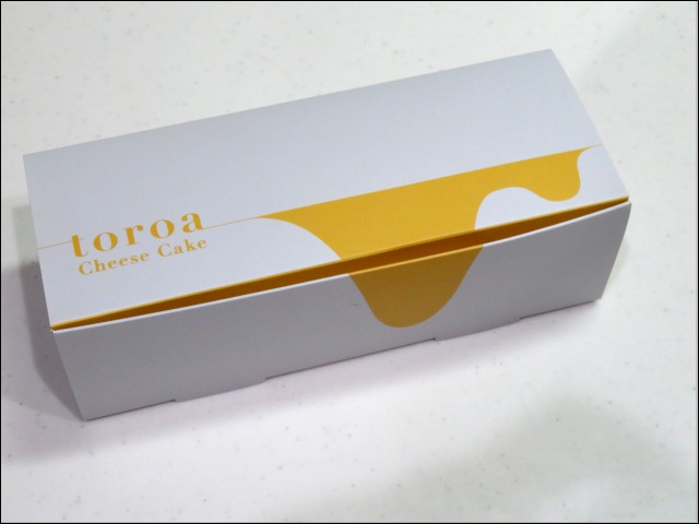 すくうとろ生チーズケーキ 箱（toroa）