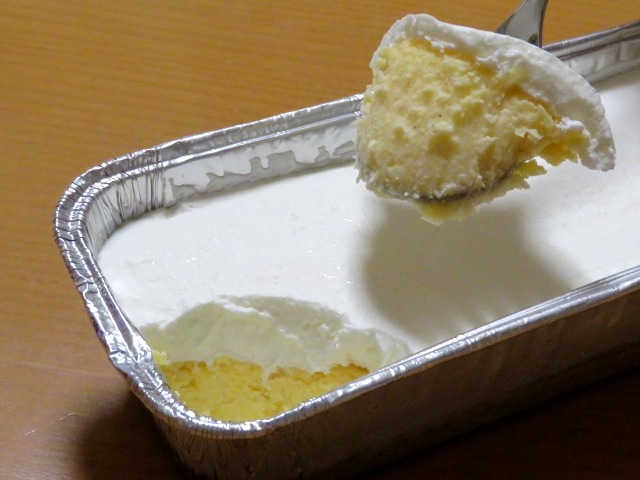 すくうとろ生チーズケーキ 断面（toroa）