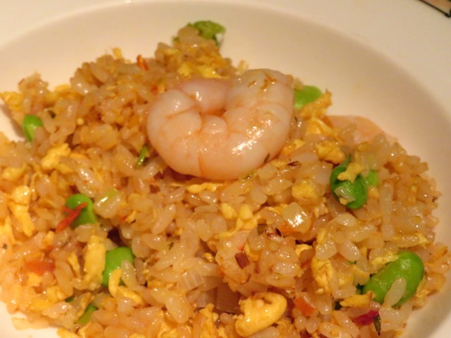 海老とドライトマトの炒飯 アップ（シルクロードガーデン）