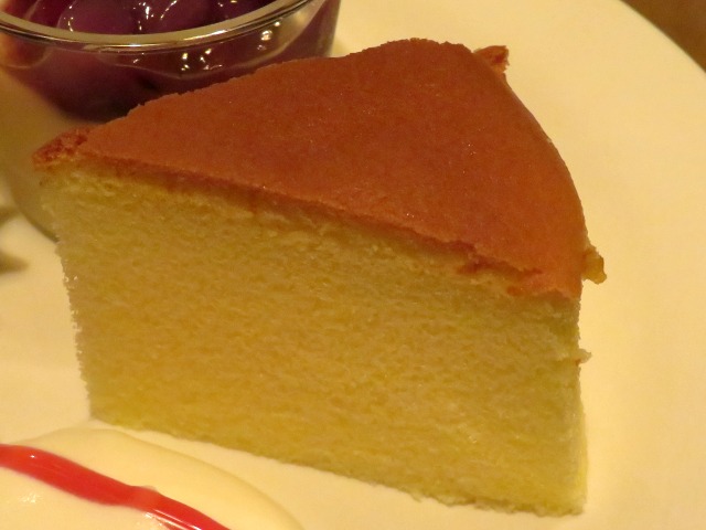 スペシャルデザート カステラケーキ（ヴォルケイニアセット）