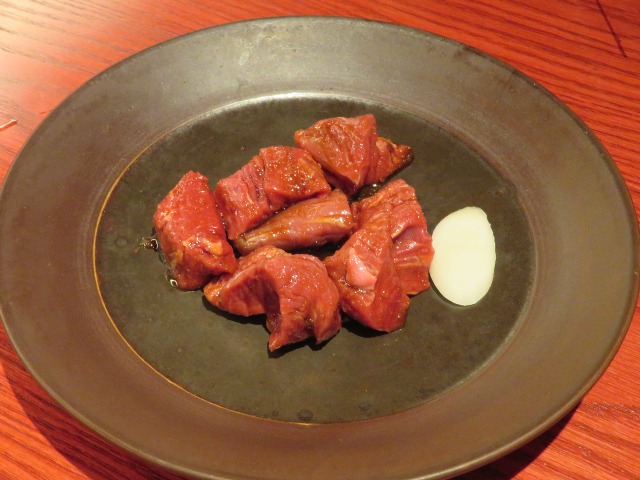 赤身切落し（焼肉トラジ）