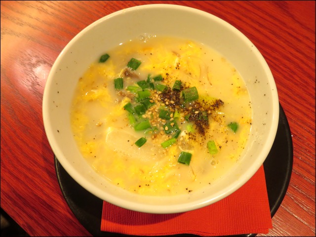 コムタンスープ 上面図（焼肉トラジ）