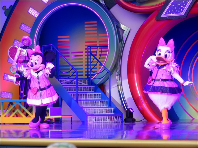 デイジーとミニー（クラブマウスビート）
