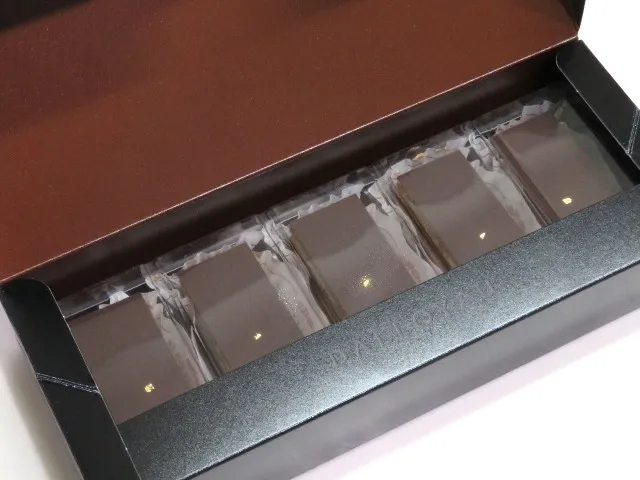 オペラ サンク 箱中身（DALLOYAU）