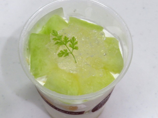 メロンパフェ 上面（IMANO FRUITS FACTORY）