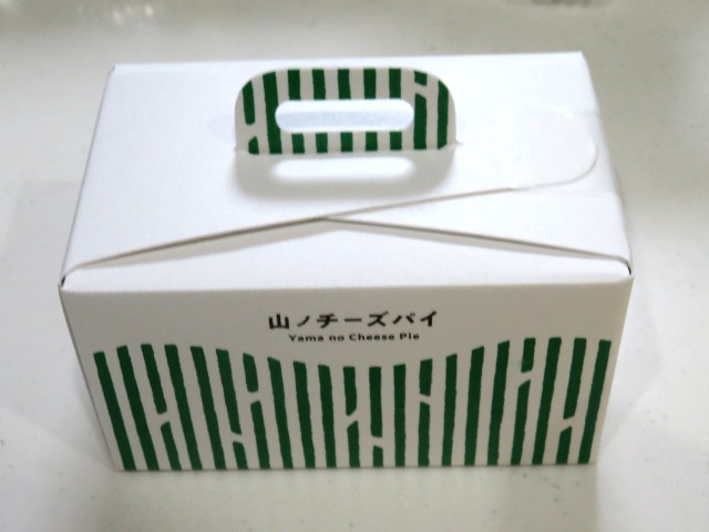 山ノチーズパイ 箱（山ノチーズ）