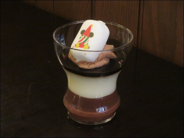 コーヒー＆チョコムース 斜め（ディズニーシー）