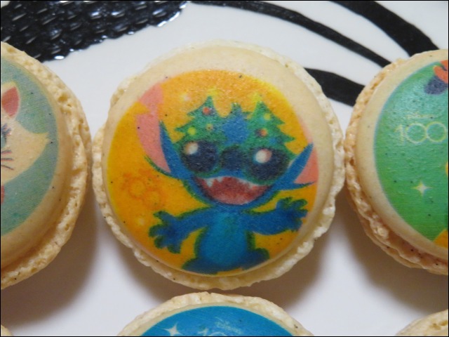 スティッチ マカロン（ダロワイヨ）