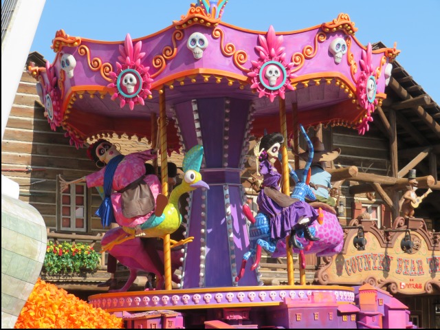 ママ・イメルダたち（ディズニー・ハーモニー・イン・カラー）