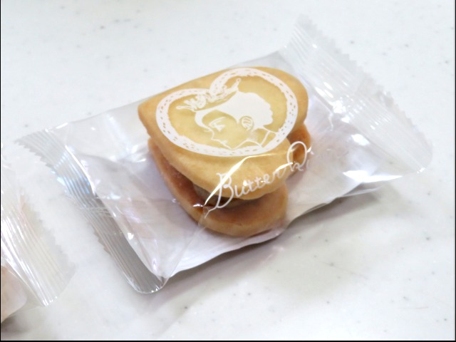 バターサンドクッキー 個包装（バターの女王）