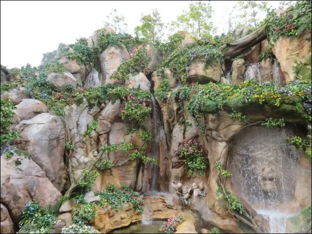 魔法の鏡のロックワーク（ファンタジースプリングス）