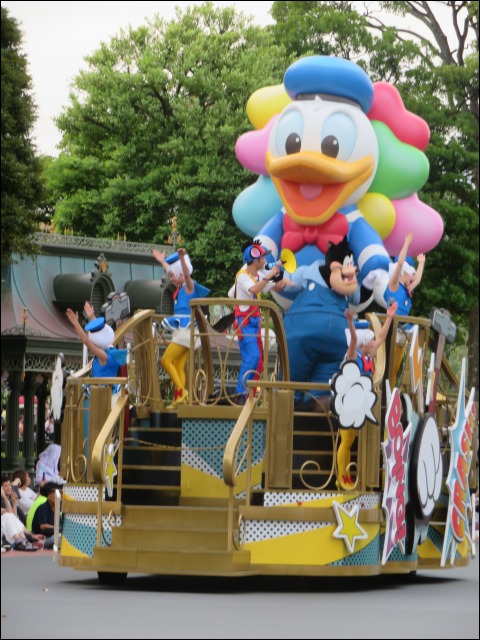 ドナルド ・ ザ ・ レジェンド ピートのフロート
