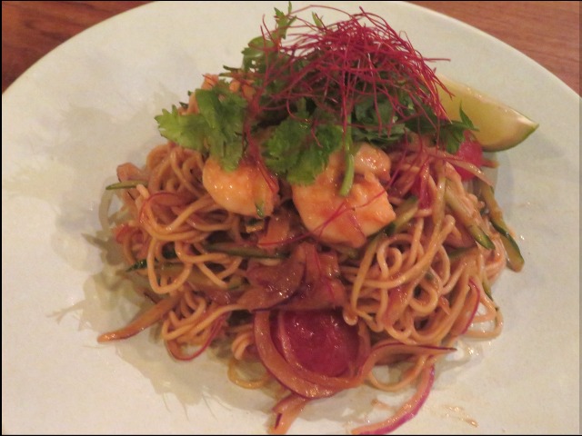 モンスーンカフェ トムヤム冷麺