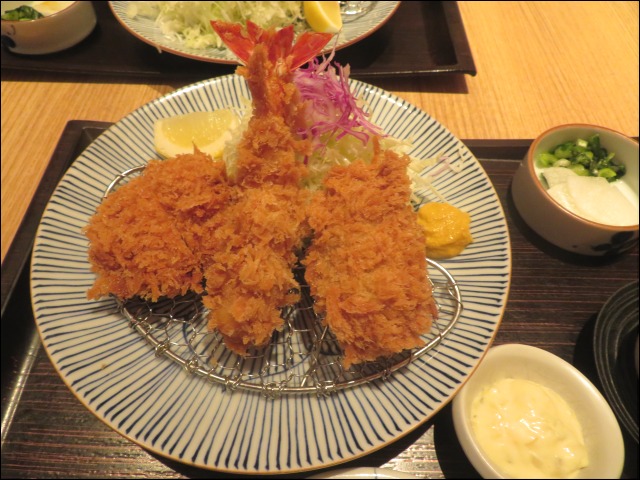 紅葉 フライ部（とんかつ 和幸）