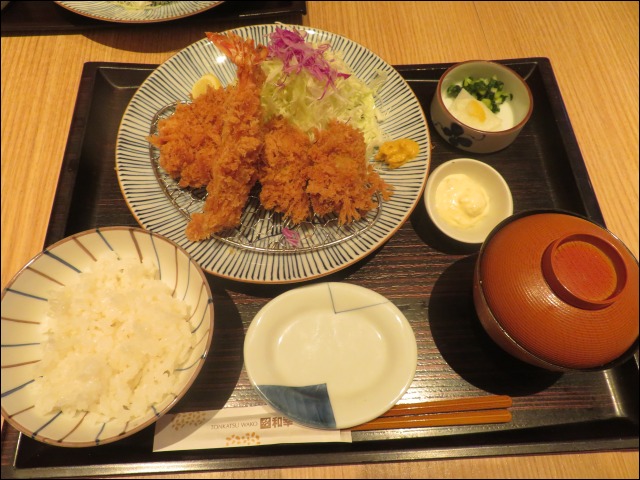 かき盛合せ御飯（とんかつ 和幸）