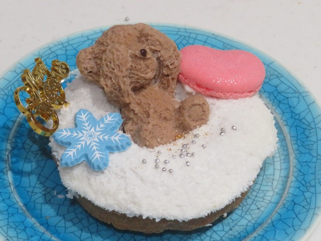 Coconut スノーホワイト 斜め横（Ginger Garden AOYAMA）