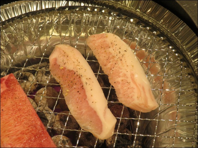 トントロわさび 網（焼肉トラジ）