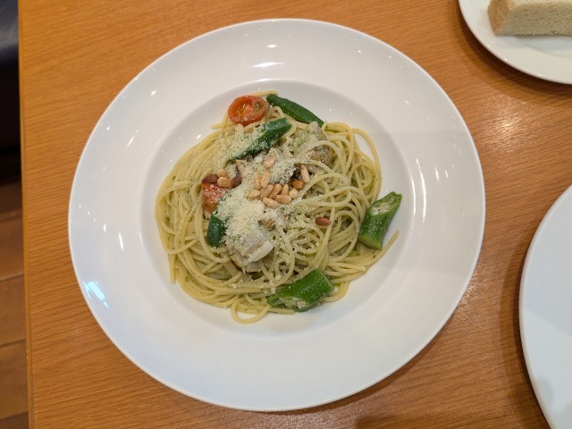 帆立とオクラのジェノベーゼ（Mare Cucina）