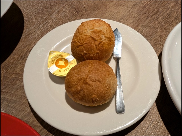 パン（RED LOBSTER）