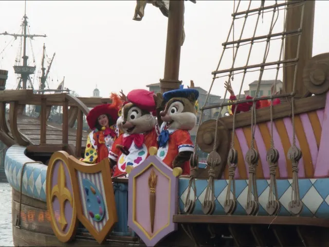 チップとデール（ポルト・パラディーゾ・ウォーターカーニバル）
