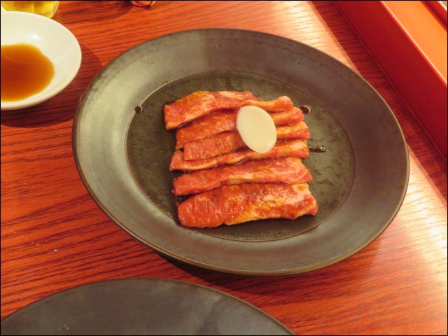 カルビ（焼肉トラジ）
